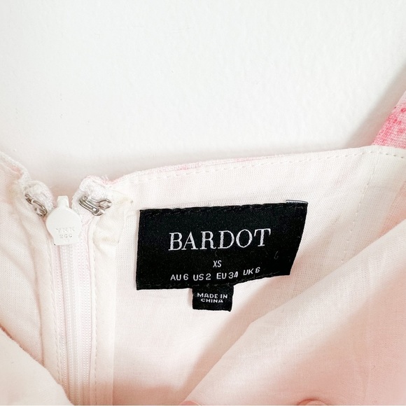 Bardot Laurie Floral Mini Dress in Pink Floral sz XS 2 - Picture 8 of 8